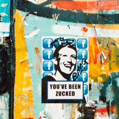 Media społecznościowe to „największa machina propagandowa w historii”