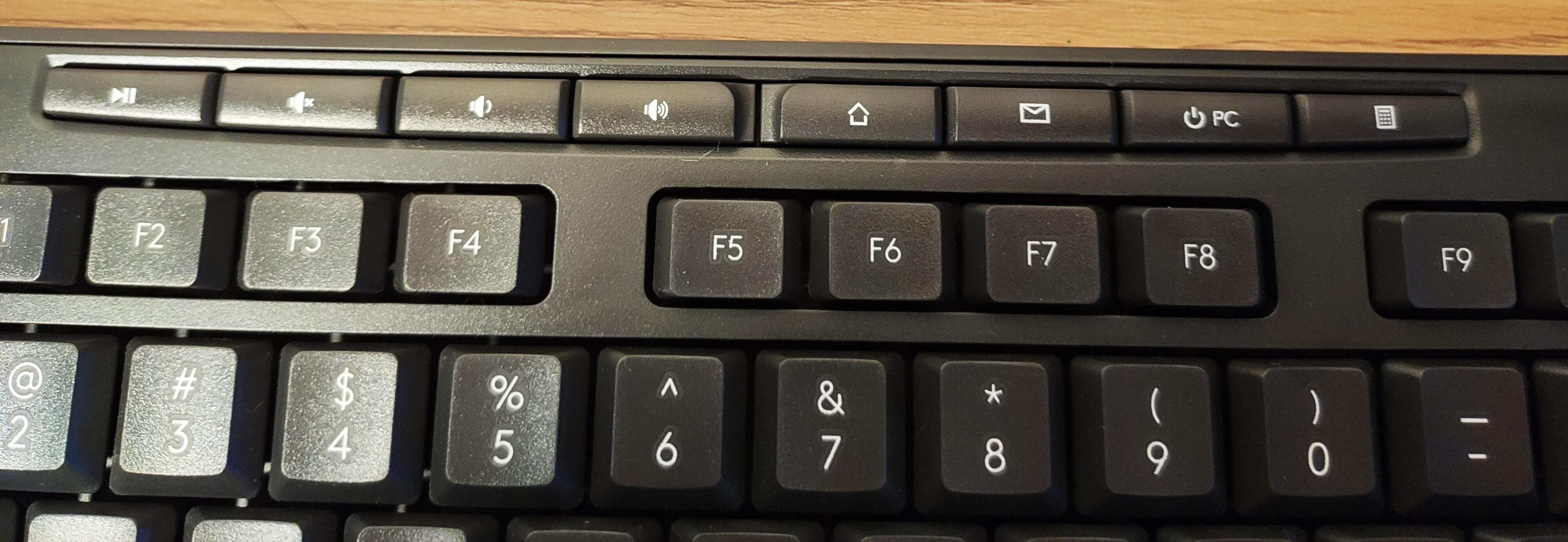 klawiatura przyciski funkcyjne