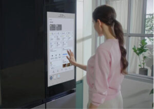 Samsung-Bespoke-Refrigerator-Family-Hub-Plus-32-Inch-Display