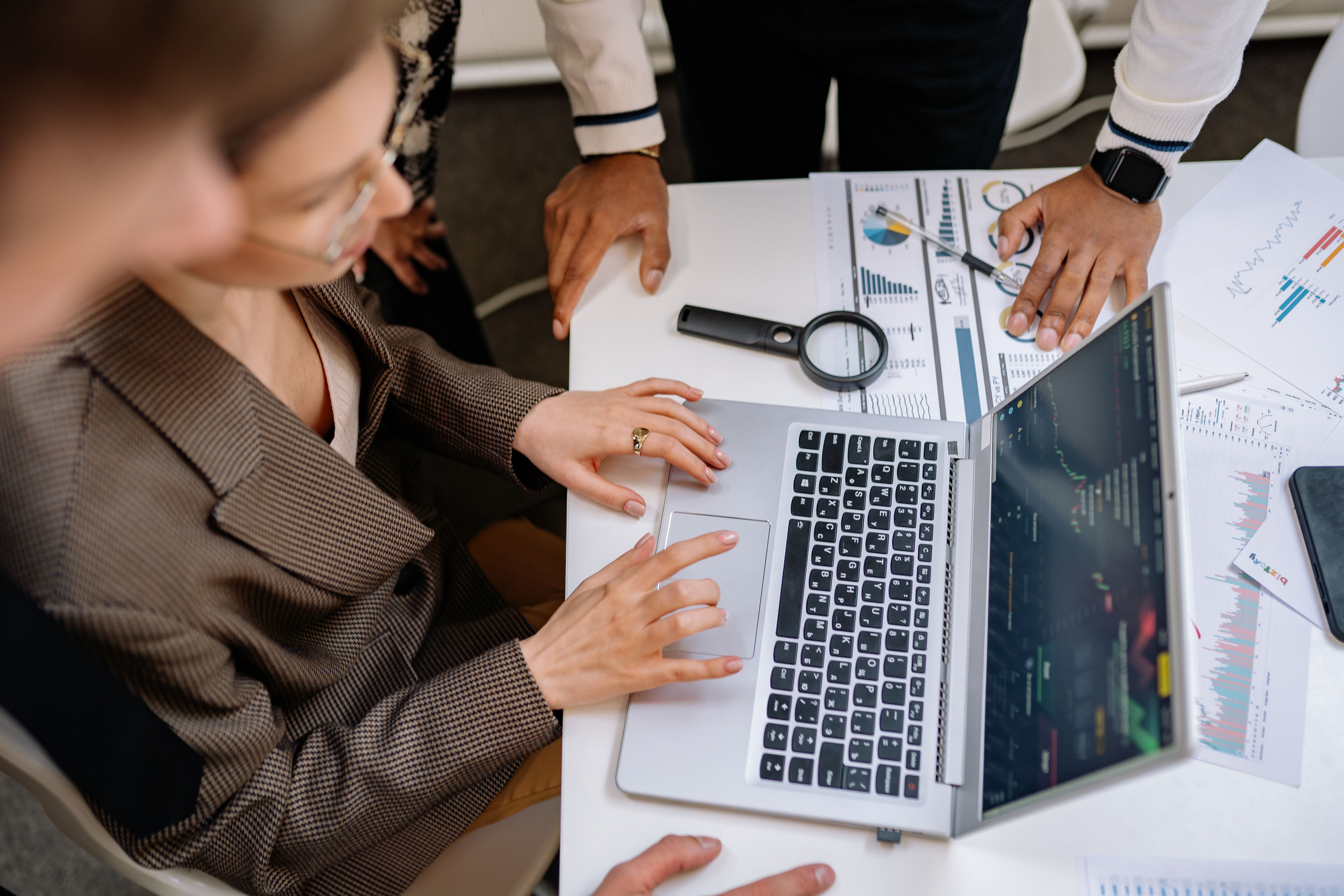 Remarketing w Google – jak wykorzystać kampanie Google Ads, by przypomnieć się użytkownikom odwiedzającym stronę?